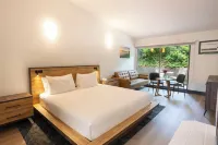 Sunshine Lodge Inn - Pet friendly