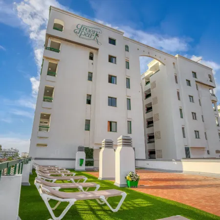 Apartamentos Green Park