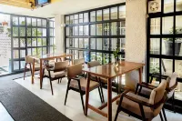 Meraki Maison - 4-Star