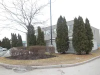 NU Hotel Toronto Airport - parking