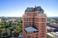 The Citizen Hotel, Autograph Collection - بار