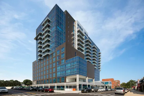 Four Points by Sheraton Flushing - piscine