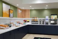 Spark by Hilton Germantown Washington DC North - Завтрак