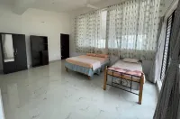 Gintara Homestay by Evaddo Stays - Biệt thự