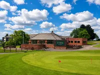 The Wiltshire Hotel, Golf and Leisure Resort - Yüzme Havuzu