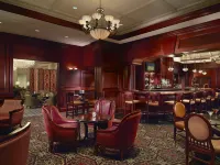 Omni Shoreham Hotel - spa