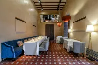 CoolRooms Palacio Villapanés 5 GL - breakfast