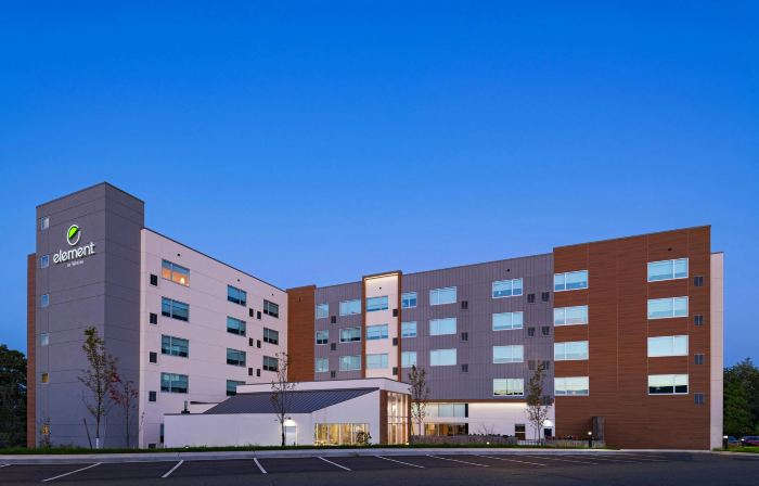 Element Spring Valley