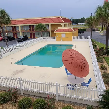Red Roof Inn Tifton