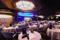 The Riverside Hotel, BW Premier Collection - breakfast