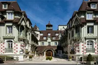 Hôtel Barrière le Normandy - 5-Star