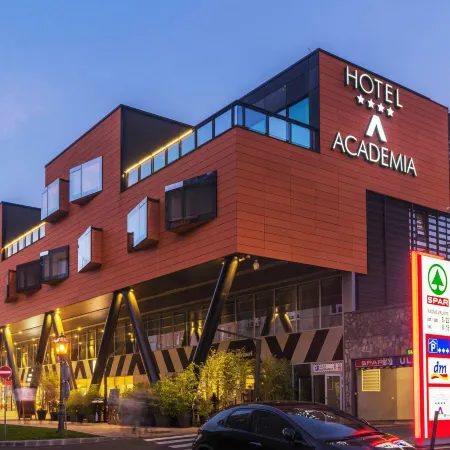 Hotel Academia