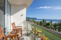 Clarita’s Beach Bar & Resort - Ocean View