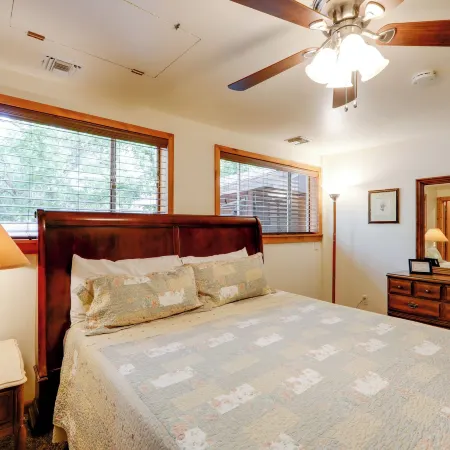 Cozy Cabin on 1 Acre in Premier Pine Neighborhood