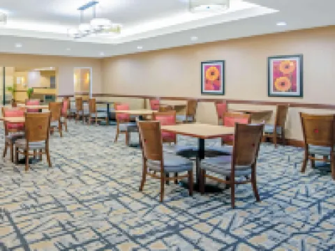 La Quinta Inn & Suites by Wyndham Lawton / Fort Sill Hotels in Lawton