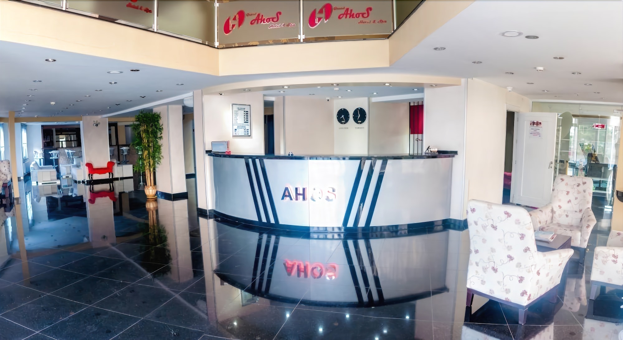 Grand Ahos Hotel & Spa