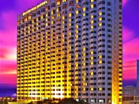 Diamond Hotel Manila Отели рядом с достопримечательностью «Собор Манилы»