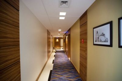 廊下 フォーポイントバイシェラトン・ダウンタウン ドバイの写真