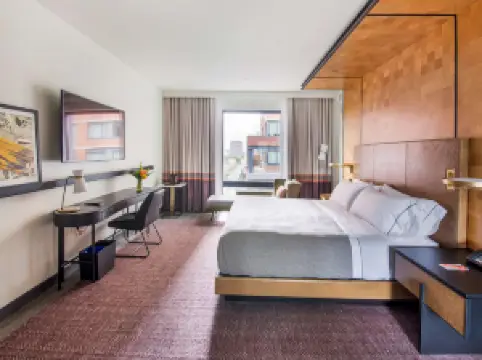 캐노피 바이 힐튼 저지 시티 아트 디스트릭트