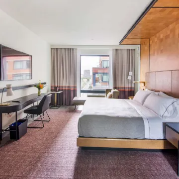 澤西市藝術區希爾頓嘉悅裡飯店 自由州立公園附近的飯店