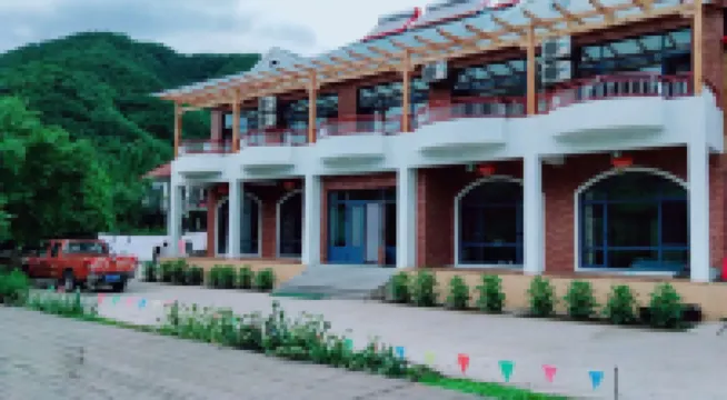 DandongQinshgouHanbiHouseHomestay