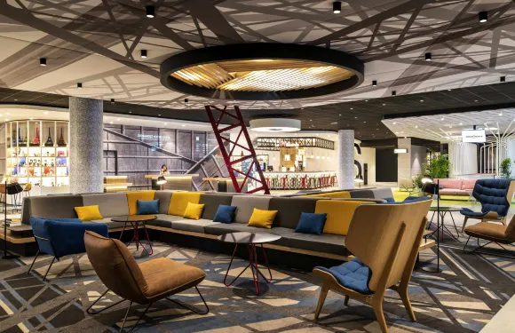 巴黎戴高樂機場中央宜必思酒店