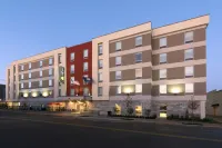 Home2 Suites by Hilton Louisville Downtown NuLu Các khách sạn ở Louisville