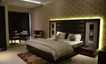 Hotel Aroma Inn - Housity