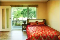 Sangju Dalbit Ganggaeseo Pension Hotels near Yard Bal Entrails