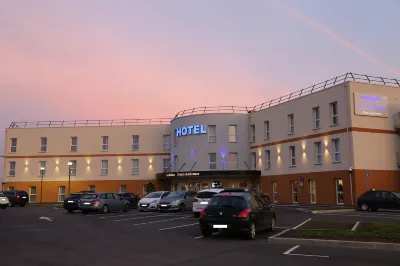 The Originals City, Hôtel Acadine, Pont-Audemer Hotels in Les Preaux