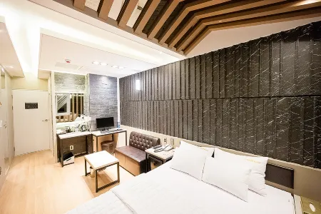 Gimcheon the B and B Отели в г. Кимчхон