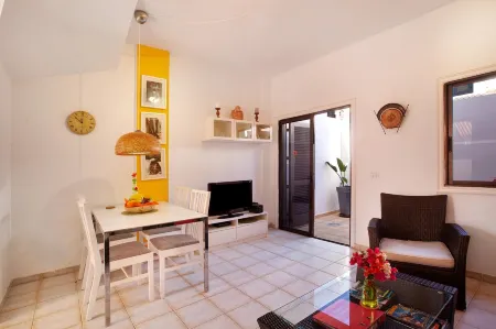 Casa Dos Angeles - in the Sunny South of Tenerife