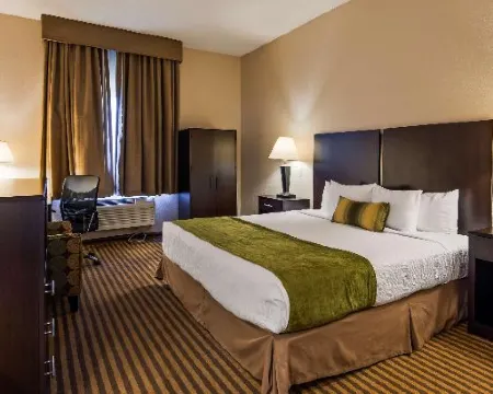 Best Western Plus Silver Creek Inn Hotels in Cedar Point