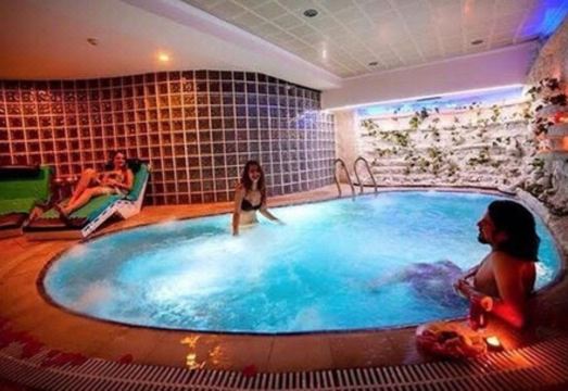 4. 그랜드 데니즐리..