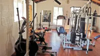 Murray Gardens Country Cottages & Motel Hotels in Stanthorpe