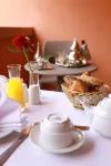 Kenzi Rose Garden - breakfast