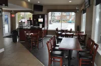Travelodge by Wyndham Langley Hotels in Langley