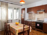 Apartment Lidija Hotels in Podgora