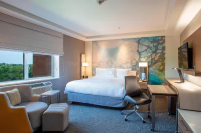 Courtyard New York Queens/Fresh Meadows Hotels near T.J. Maxx