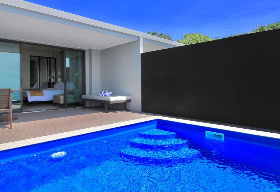 2. 홀리데이 인 리..