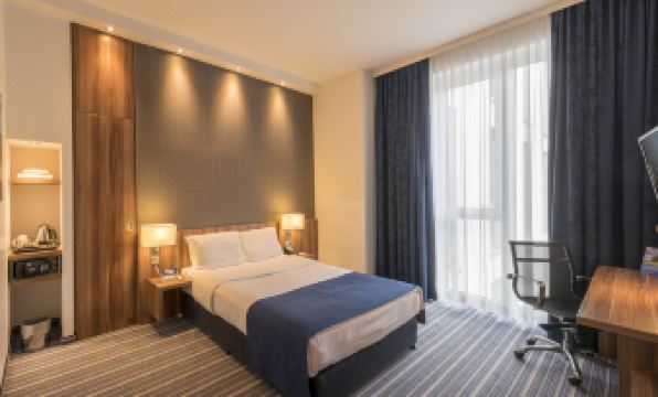 Premier Inn Hamburg St. Pauli