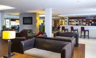 Holiday Inn Express Northampton - South