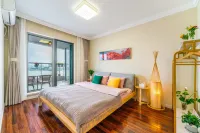 Moon Island Little Fish Home Apartment