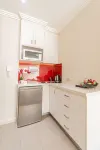 Best Western Plus Camperdown Suites Hotels near Glebe