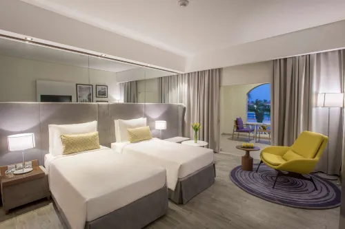 Radisson Blu Resort Al Khobar Half Moon Bay - Bars