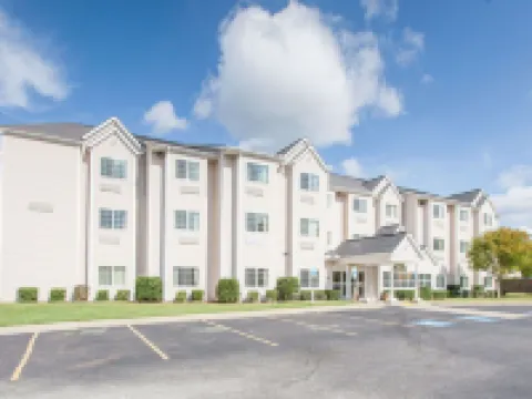 Microtel Inn & Suites by Wyndham Rogers Hotels in Rogers