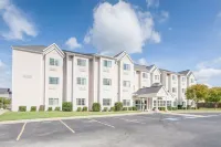 Microtel Inn & Suites by Wyndham Rogers Hotel a Rogers