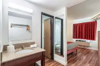 Motel 6 Naperville, IL - 2-Star