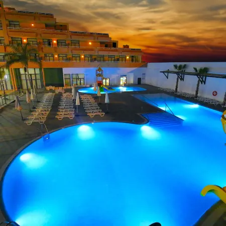 Advise Hotels Reina