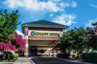 Quality Suites Lake Wright Norfolk Airport